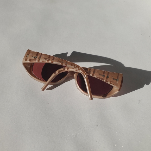 FENDI vintage sunglasses frame only (small) - Picture 3 of 5